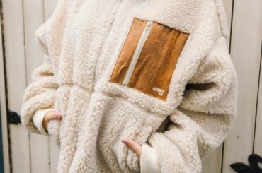 デザインがねもーー！！
とっても可愛いの

後ボリューム感！たまりませんな、

私も昨日世界に一人だけしか着てない~って思いながらルンルンで着てた＾＾

ボアジ...