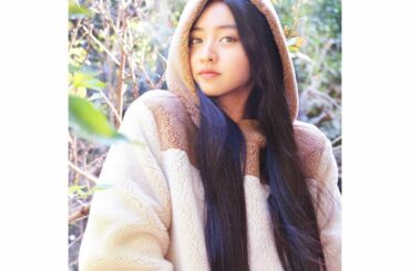 カシミヤに少量のシルクを加えてファーのようなテキスチャーに仕上げたエコファーのジャケット 柔な感触と心地良さとテディベアみたいな見た目がとても気に入ってます！裏...