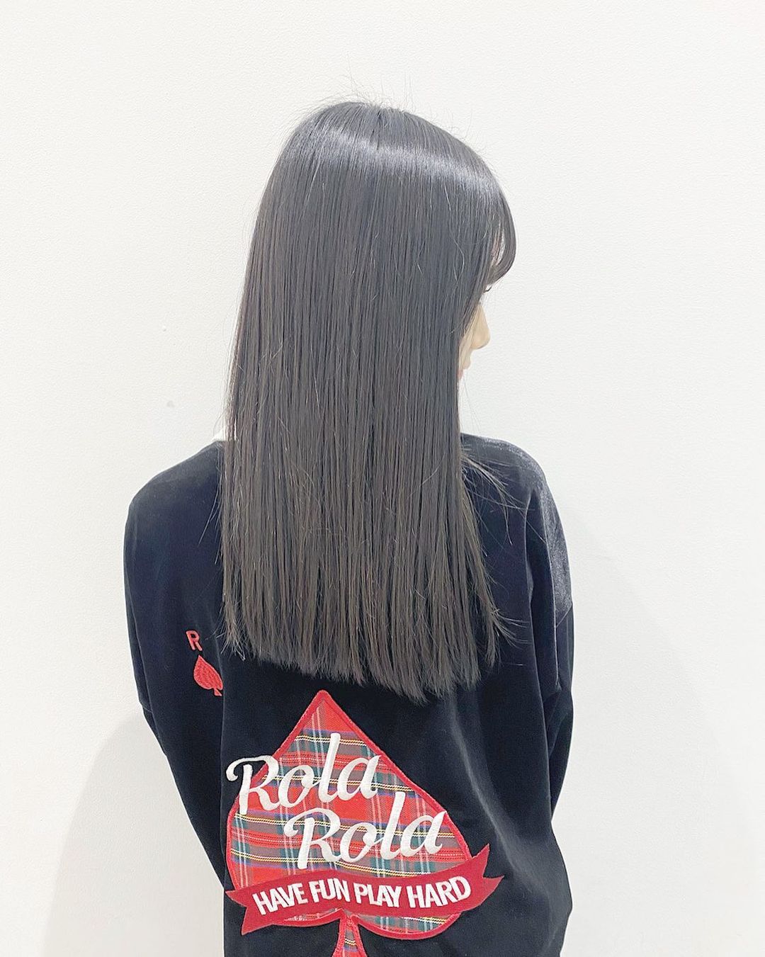 千葉恵里 この前着たお洋服の後ろが 可愛いの 髪の毛がボサボサ Rolarola 韓国 韓国ブランド 服 Moe Zine 千葉恵里 この前着たお洋服の後ろが 可愛いの 髪の毛がボサボサ Rolarola 韓国 韓国ブランド 服 Moe Zine