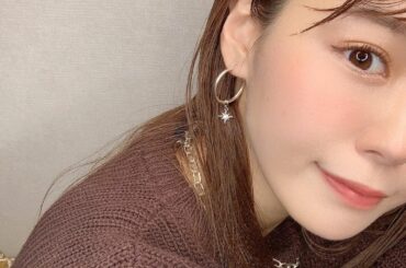 事務所の先輩で大尊敬する菊地亜美さんがプロデュースするアクセサリーショップ　@toujouria_official  のピアス頂きました

フープ...