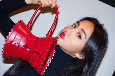 見惚れてしまうコルセットのシルエット
今日は #VNTUS @vntus_official の UNMIX で #瞳をメイク　しました！

The beauti...