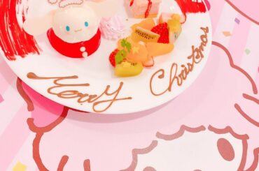クリスマスモード追い上げ期間
テーブルのピアノちゃんが可愛かった
#サンリオカフェ #新宿カフェ #エッグアンドスプーマ #eggandspuma  #ピアノち...