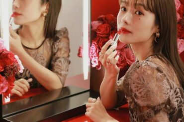 新しく生まれ変わったルージュディオール。

つけるだけで顔がパッと華やかになるのでとってもお気に入り。

ベルベット・マット・サテン・メタリックの4つの質感があ...