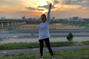 ４２.１９５キロ完走〜︎

ホノルルに一緒にエントリーした友達と走ってたら、
話しながらどんどこどんどこ進んじゃって、
まるでお茶してるみたいだ...