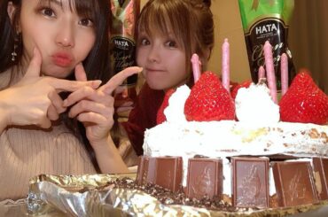 .
今年のクリスマスは
ふみなちゃんと♡♡♡

そしてケーキ作ったーーー
HARBS食べたのにケーキ作ったーーーーーー笑

ふみなちゃんとクリスマスケーキ作った...