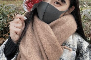 丶
最近の投稿が申し訳ないぐらいコートとかマフラーが同じすぎて背景とかが違うだけになってしまっておる

投稿頻度落としたくなくて適当とかじゃないからお許しくださ...