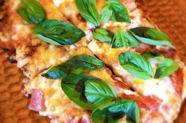 ⠀
昨日の焼き上がりは、
こんな感じでした〜
⠀
やっぱりピザは、
マルゲリータが一番好き
⠀
初挑戦だったけど、
めちゃくちゃ美味しかった笑
⠀
#茅原実里...