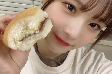 ﻿
﻿
あんバターパン。﻿
﻿
久しぶりにパンを食べたら美味しすぎて…﻿
﻿
﻿
﻿
#juicejuice #稲場愛香 #まなかん #アイドル #idol ﻿...