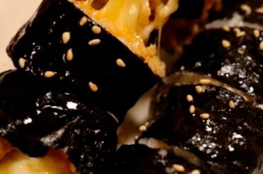 自宅で簡単！チーズキンパ
・
白米　150g
コチュジャン　小さじ1
ヤンニョム　小さじ1
ごま油　小さじ1
鶏がらスープの素　小さじ1/...