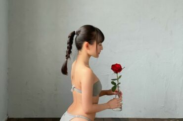 .
現在発売中のBOMB2月号は見て下さいましたか？
.
なんと12ページも私のグラビアを載せて頂きました
.
皆様ぜひ書店へGOして下さいね
.
.
#BOM...