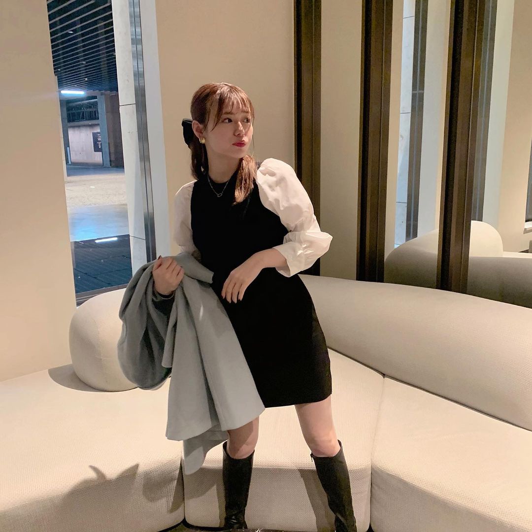 井口綾子 先日の投稿の服は Maison De Lyla のものです ピッタリしたシルエットがかわいい Moe Zine 井口綾子 先日の投稿の服は Maison De Lyla のものです ピッタリしたシルエットがかわいい Moe Zine