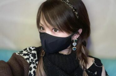 .
見て見て〜!!!!
ピアスとカチューシャたくさん集めました♡ 

大人買いってやつですね笑

カチューシャもピアスも全部大きめ、キラキラ、派手めにしました
...