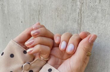 New nail 
今回は、左がオーロラ、右がマグネット。

春服の撮影も始まってるので、
久しぶりに明るく甘めな感じです。

@nail69aya さんいつも...
