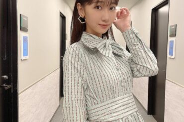 .
最近、髪型はこれにハマってます。
ストレートおろし。前髪も分けずにおろす。

一周回って色んなことがシンプルになる。
大人あるあるなんですかね...