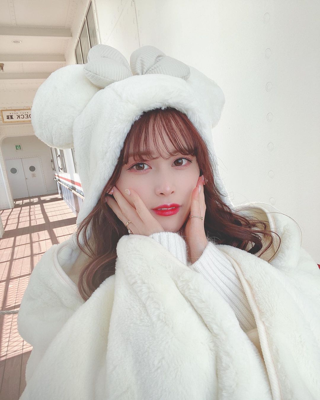 田北香世子 ディズニーコーデ 白コーデ Moe Zine