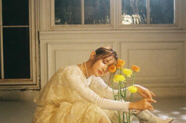 AGE OF INNOCENCE  
#peche #magazine #film #amomentofbliss...