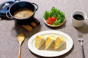 こういうサンドイッチを作ってみたくなりました

#早織飯
#今日の朝ごはん
#mybreakfast

#厚焼きたまごサンド
#オニオンスープ
#グリーンサラダ...