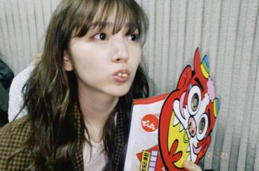 ︎
豆を持参するスズキ
@yumekoi_official の現場

#26粒食べました
#食べる前にロケバスの中から外に向かって
#袋ごと豆キャッチボールしま...