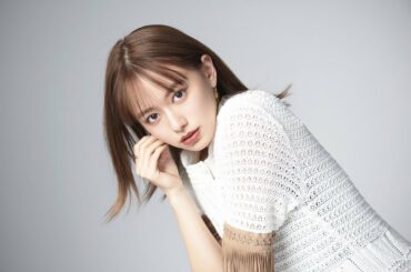 @maquia.magazine 
@kuboki_hairmakeup...