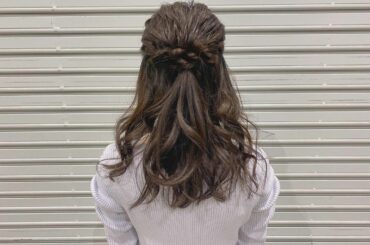 美容院でヘアセットして頂きました...