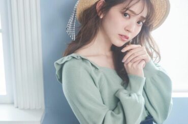 @miia_official ×鈴木愛理﻿
﻿
コラボ第四弾が発売開始されました
﻿
①バックリボンフリルニット...off white/purple/...