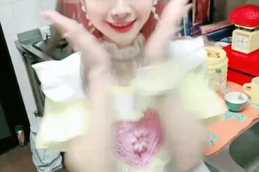 ハートのエプロンの可愛いMV撮ってきたよてかほんとに新曲「ちょこチョコっと」聴いて欲しい♡Spotifyや Apple Musicなどなどできいてね！
ちょこチ...