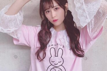 #オンラインお話し会 ありがとうございました
今年の生誕Tシャツも可愛いでしょ
皆さんが沢山お祝いしてくださって本当に幸せな時間でした
画面越しに、いろんな形で...