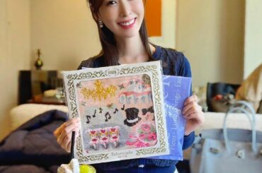 宝塚のご縁で仲良くさせて頂いている
愛子さんから、とっても可愛くて素敵な
バレンタインギフトを送って頂きました…
@cinnamon_aicon 
.
...