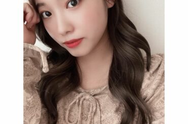 KATEさんから新作アイシャドウ頂きました﻿
﻿

3ステップで簡単に小顔印象になれる﻿
アイシャドウが登場したみたいで﻿
私も早速使ってみました︎﻿
﻿

使...