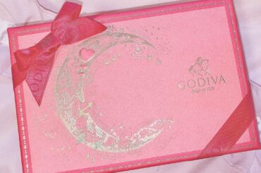 歴代のGODIVAの中でもトップレベルの可愛さあまりにもクリティカルヒットで自分用に買っちゃった
#godiva...