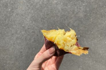 2021年焼き芋オブザイヤァ最優秀賞受賞
(多分前に並んでたおばあちゃんも今頃そう思ってる)
(マネージャーさんとニコニコタイム)...