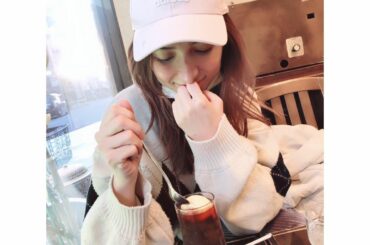 #休日 #cafe #coffee

主演舞台も無事に全公演終了して
目覚ましかけないで起きて
昔ながらの喫茶店でコーヒーフロート

舞台終わってからやろうと
...