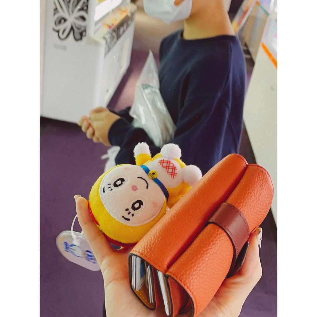 紗栄子 今日は次男の11回目のお誕生日 朝からリクエストのサーティーワンのアイスケーキを一緒にピックアップに行ったら オープン時間を間違えていたみたいで早く着きすぎた Moe Zine