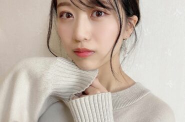 .
今日は雨風が強かったですね
明日も寒いみたいなので皆さん
気をつけてください...
最近しばらくちゃんとメイクしてないな〜
はやく衣装着てメイクばっちりした...