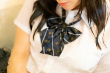 お風呂×制服 2
.
.
撮影／門嶋淳矢さん @junkado88
.
.
 #写真#ポートレート#ガールズフォト#人像
#お風呂#制服#グラビア#イ...