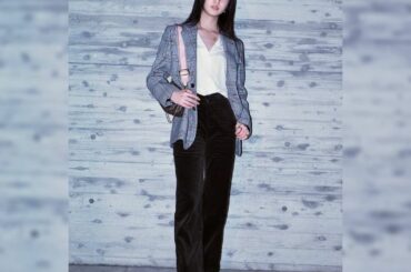 Yesterday's look after work ! 

今日はとても天気が良いですね！お部屋の植物が元気いっぱいです 

Jacket and bag ...