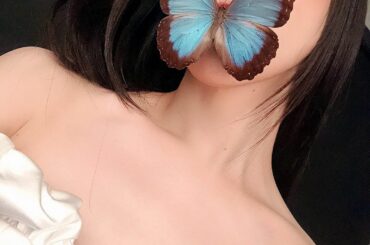 .
.
.
# #butterfly #japan #tokyo #japanese #model #idol #weddingdress #whitedre...