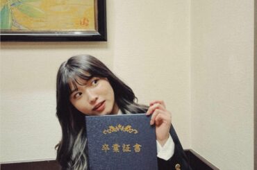 高校卒業しました
濃い、あっという間の三年間でした︎
素敵な友達、先生に恵まれて幸せな高校生活を送る事が出来ました。

貴重な三年間を有難うございました...