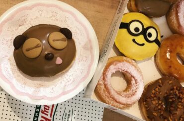 .
#クリスピークリームドーナツ × #ミニオン ！
5月中旬までコラボしてるみたい！カワイイ♡
.
#Krispykremedoughnuts #MINIO...