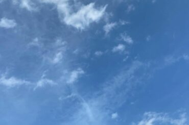 青色無のきもち

最近自炊するんだけど料理してる時って無のきもちで作ってるから何も考えてなくてその感覚にハマってます。笑
病んでないよ

#松本日向 #空好きな...