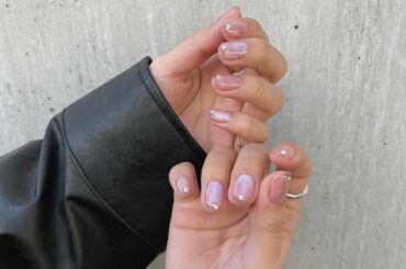 new nail 
マグネットネイルで、
初のpink、

先っちょラインストーンは
お気に入りなのでリピート

@nail69aya 
Thank  you....