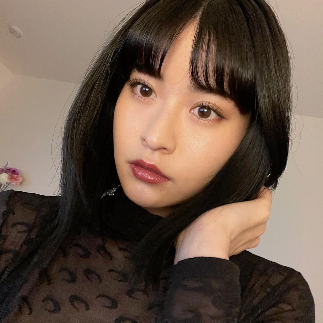 横田ひかる 綺麗な黒髪にしてもらいました Haircut Color Whyte Hamamoto Moe Zine 横田ひかる 綺麗な黒髪にしてもらいました Haircut Color Whyte Hamamoto Moe Zine
