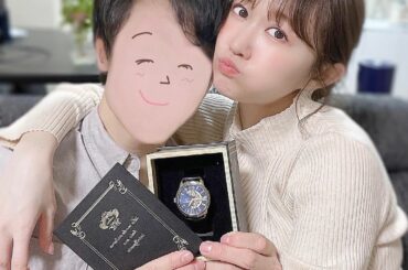 .*𝑃𝑟𝑒𝑠𝑒𝑛𝑡♡*.

こんばんは。

先日お誕生日を迎えたマイラブさんに、
プレゼントをいくつかあげました♡

その中の一つ、
Orobiancoの腕時計...