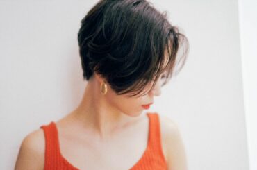 handsome short hair
・
ショートカットにした頃。
洋服が似合う髪型。どんなファッションも垢抜けて見える不思議。
・
ショートカットにしないん...