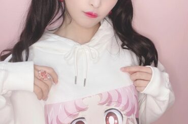 ちびうさちゃん推しを纏う幸
#ちびうさ #セーラームーン #美少女戦士セーラームーンeternal #jouetie #liquem #パーカー女子 #ツインテ...