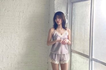 本日発売
「WHITE graph」
に出演させて頂いてます

ぜひチェックしてみてください！

#WHITEgraph #オフショット...