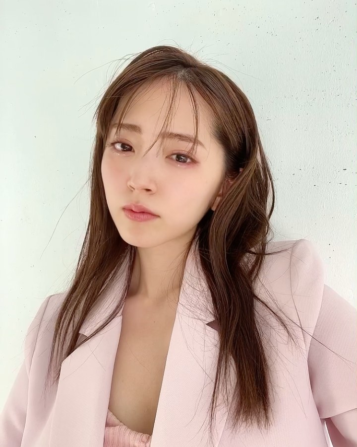鈴木愛理 Ray Magazine 5月号発売されました 自分の連載ページのオフショット オンとオフ というテーマです めっちゃ可愛いメイクは C Moe Zine 鈴木愛理 Ray Magazine 5月号発売されました 自分の連載ページのオフショット オンとオフ というテーマです めっちゃ可愛いメイクは C Moe Zine