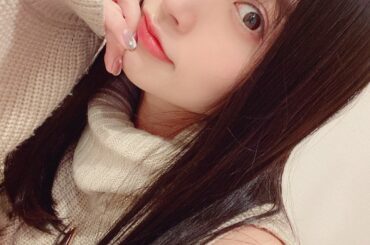 美容室行ってきました
今回は初めてU-REALMで森上さんに切っていただきました！
前髪も少し切って髪を全体的に軽くしていただきました
どかな？
#hairs...