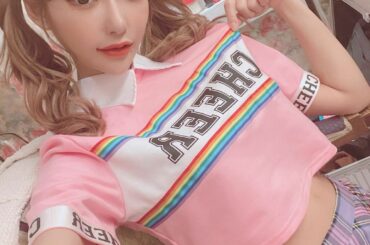 明日3/26(金)20時から
モアコンの公式InstagramでインスタLIVEに出演します！！
インスタLIVE内でプレゼント企画もあるみたいなので是非見てく...