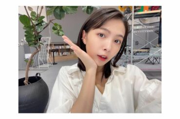 映画「別に、友達とかじゃない。」のオンライン舞台挨拶だったので、キレイめに
.
.
最近は前髪を流すことが多い。。！
きっとみんなは前髪ある方が好きなんだろうな...